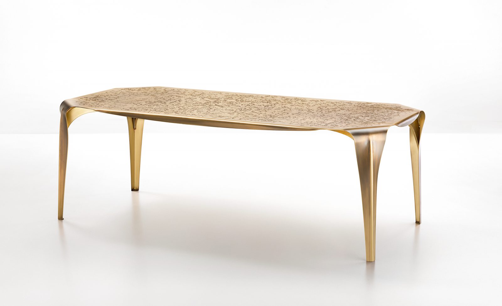 Convivium table