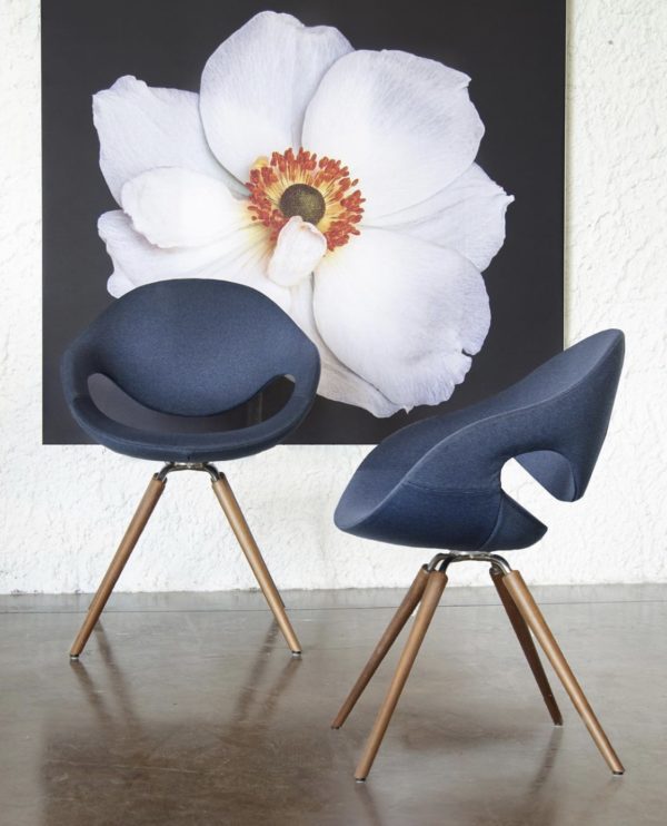 MOON CHAIR - Image 2