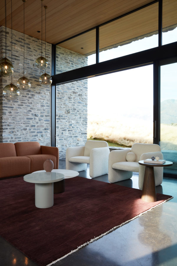 LAZLO CHAIR - Image 5