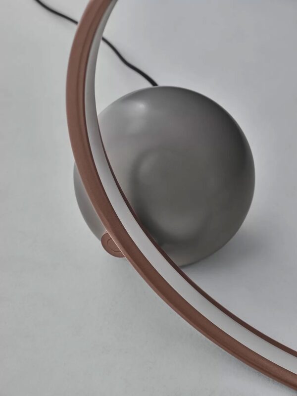 CIRCLE TABLE LAMP - Image 5