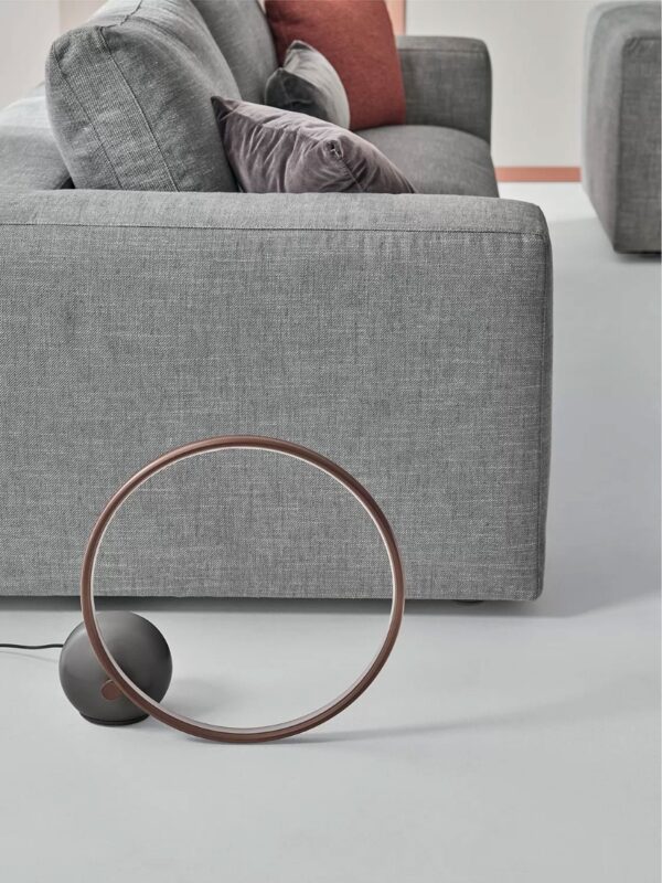 CIRCLE TABLE LAMP - Image 4