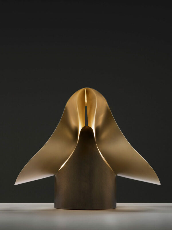 TWIST TABLE LAMP - Image 3