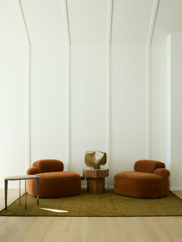 THE BOULDER CHAIR - Image 3