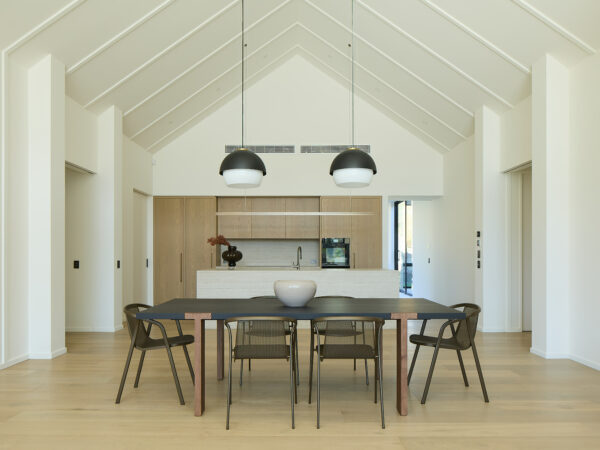 RIPPLE DINING TABLE - Image 3